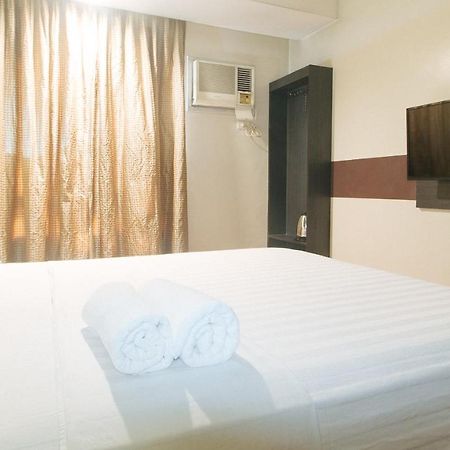 Lorenzzo Suites Hotel Makati City Extérieur photo