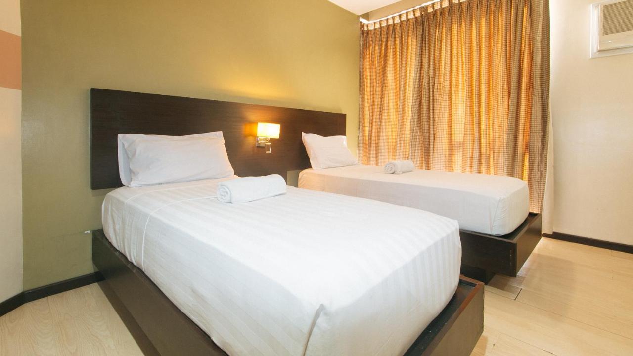 Lorenzzo Suites Hotel Makati City Extérieur photo